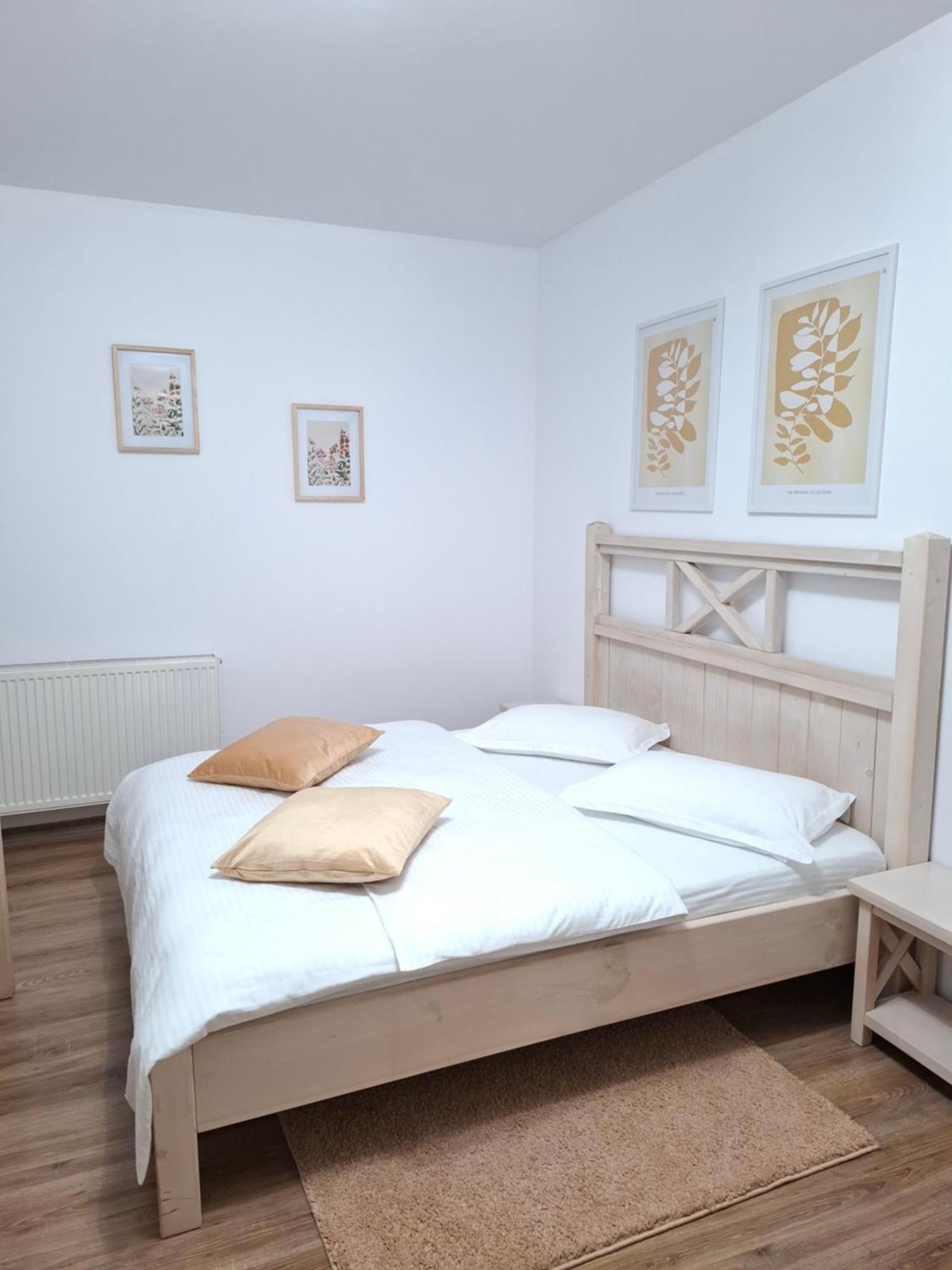 Hotel Dor de Casa Doljesti Habitación foto